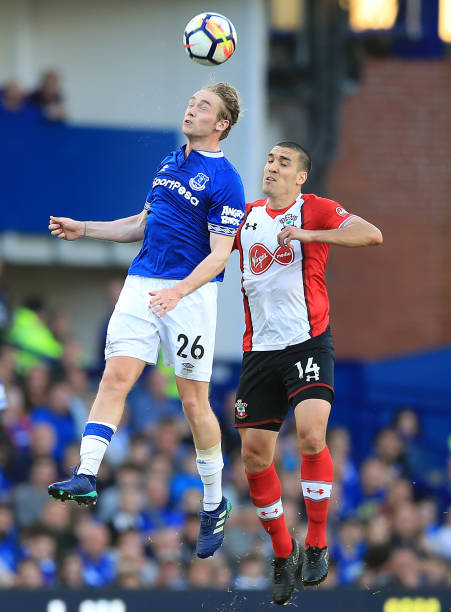 年轻化战略 年轻化战略